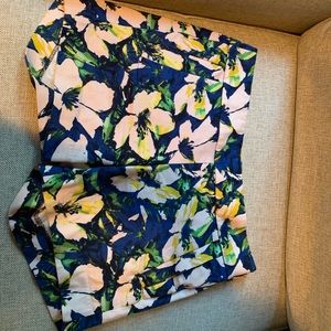 EUC J Crew tropical shorts size 0